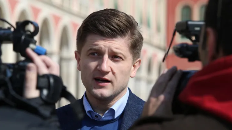 'Pratimo i analiziramo'