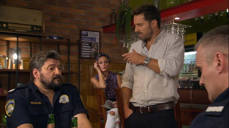 Petra treba omesti Marka dok Zorka želi da se Jure i Lidija vjenčanju (Na granici)