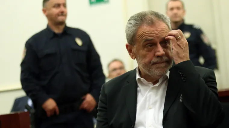 'Meni ne bi bilo smije&scaron;no da mi čitaju ovakvu optužnicu'