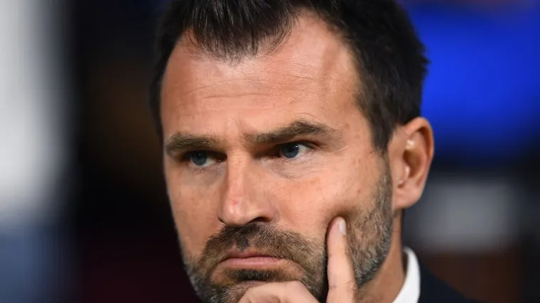 Poruka fanova kluba zagrijat će ga oko srca, no mediji tvrde - ugled mu je jako narušen