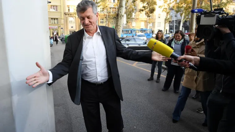 Propala oporbena inicijativa: Kujundžić ostaje ministar, za opoziv glasala tek 53 zastupnika