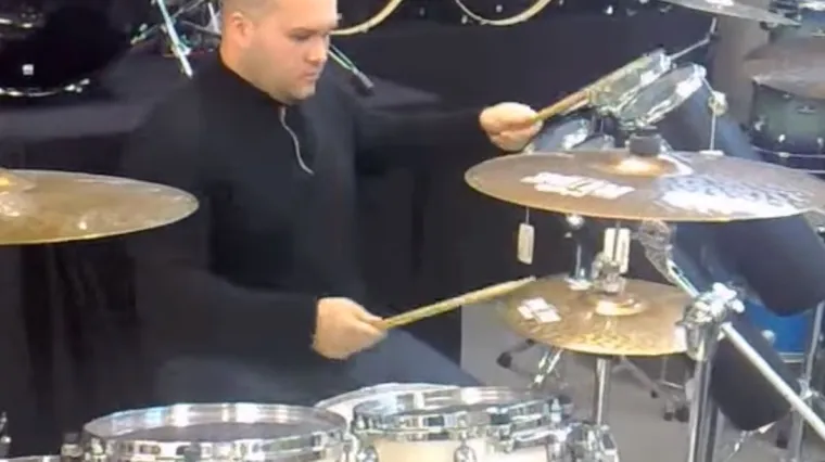 Bubnjar Dine Merlina izazvao zgražanje, a onda se izvlačio