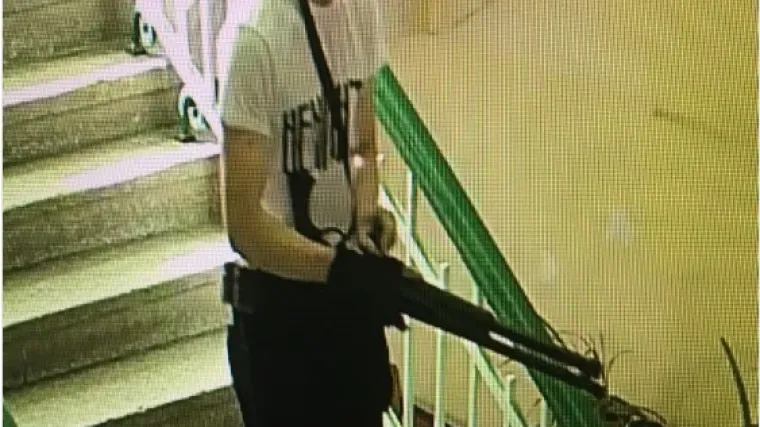 Pro&scaron;li mjesec dobio je dozvolu za no&scaron;enje oružja