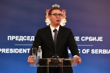 Srpski novinar usred presice napao Vučića zbog odnosa prema novinarima: 'Je li to u redu?!'