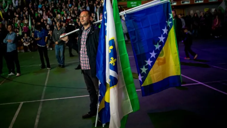 'Balkan puca po &scaron;avovima, pa tamo je čovjek koji želi razbiti čitavu jednu zemlju'