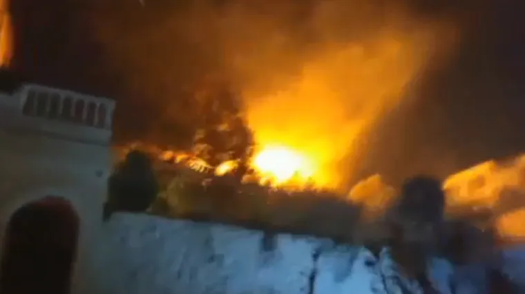 Vatrogasci munjevitom reakcijom okružili požari&scaron;te