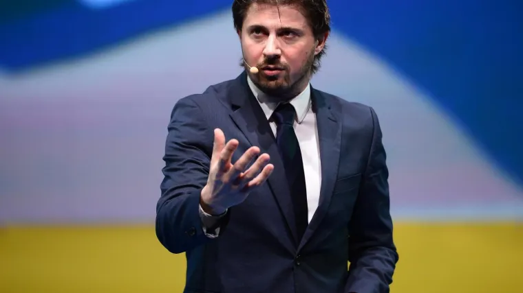 Glavni tajnik Živog zida: 'Ako je predsjednik stranke ratni profiter, &scaron;to je onda stranka?'