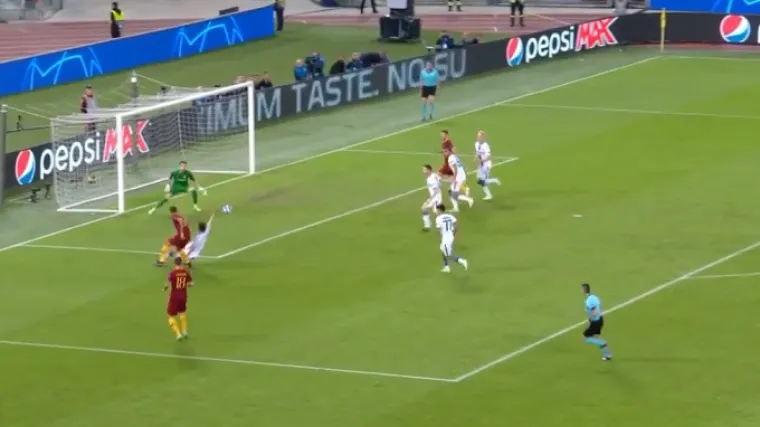 Prethodio mu je rekordan broj dodavanja za ovosezonsku Ligu prvaka