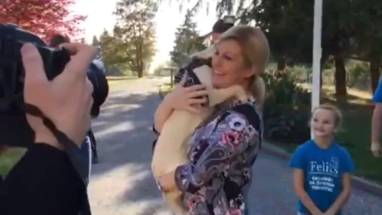 VIDEO Pas kojeg je predsjednica udomila stigao na Pantovčak!