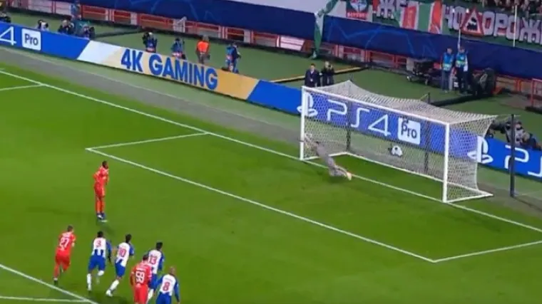 Legendarni golman obranom poslao poruku izborniku Enriqueu