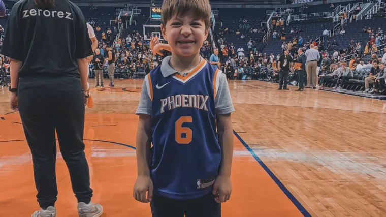 Dječak kojemu nitko nije do&scaron;ao na rođendan postao zvijezda: Zbog dobrih ljudi imao proslavu života