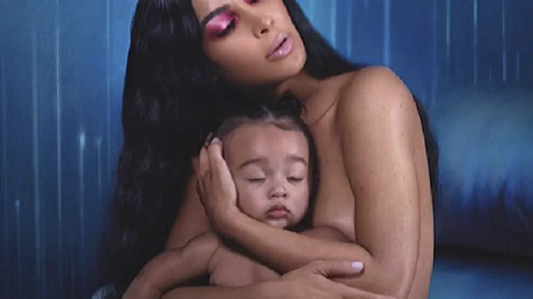 'Ovo je bolesno, koristi&scaron; svoje dijete da zaradi&scaron; novac, a i photoshop ti je očajan'