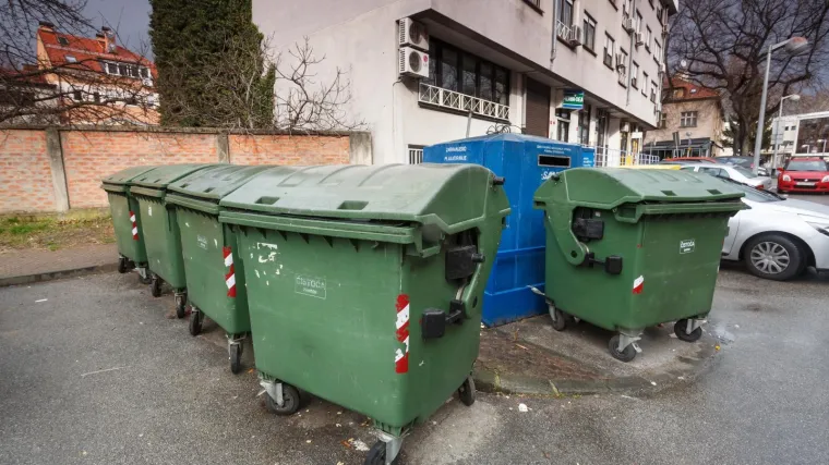 Vi&scaron;e od sedam godina je u domu za starije i nemoćne, a odvoz smeća je platitla vi&scaron;e od 3.000 kn!