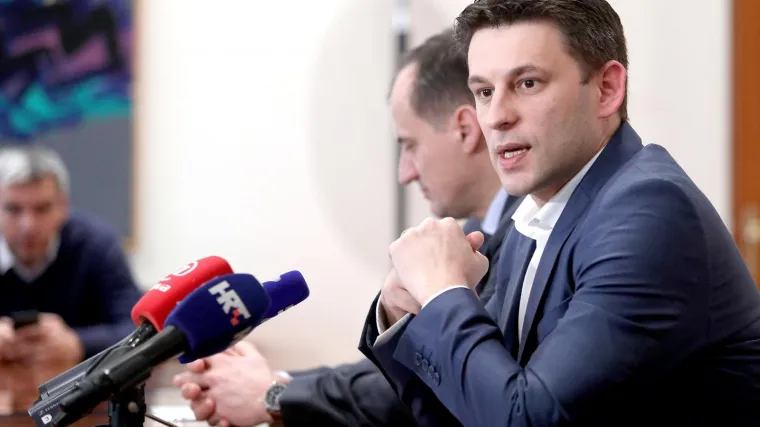 'Promocija knjige je beatifikacija Svete Martine'