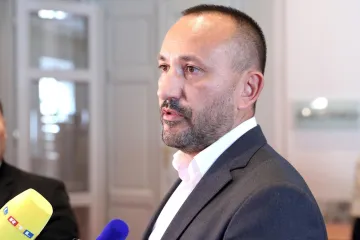 'Hrvatska je zadnja crta obrane, europski stražar. Bangladeš i Pakistan su u Velikoj Kladuši'