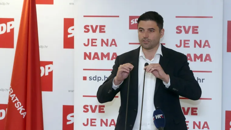 Bernardić o odnosu s političkim mentorima: 'Komadina mi je prijatelj, a s Ostojićem ću preispitati odnos'