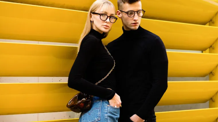 Zagrebački IT par, Luna i Damjan, pokazali kako će se ove jeseni i zime 'furati' naočale