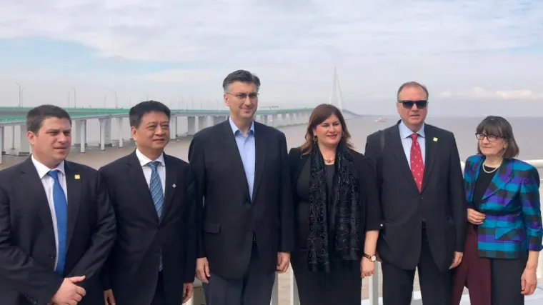 Premijer obi&scaron;ao most koji je izgradila tvrtka CRBC: 'Vjerujem da će uspje&scaron;no izgraditi Pelje&scaron;ki most'