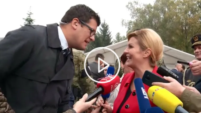 Novinar inzistirao na pitanjima o marake&scaron;kom sporazumu pa mu predsjednica otela mikrofon