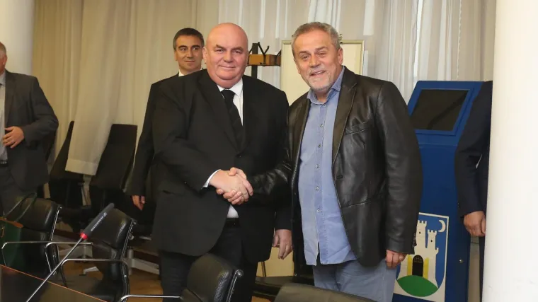 Branitelji ogročeni na Bandića zbog susreta s Palmom: 'Sramite se! Čak je i Juda imao savjest'