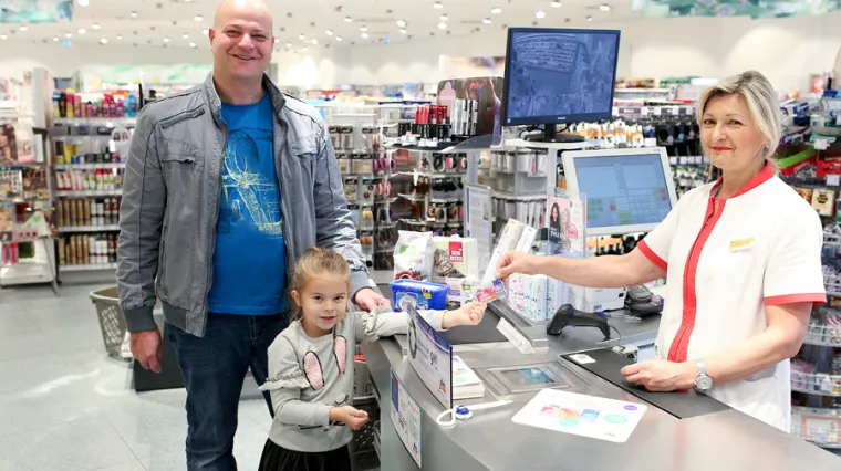 Jedinstveno iskustvo shoppinga uz dm active beauty karticu