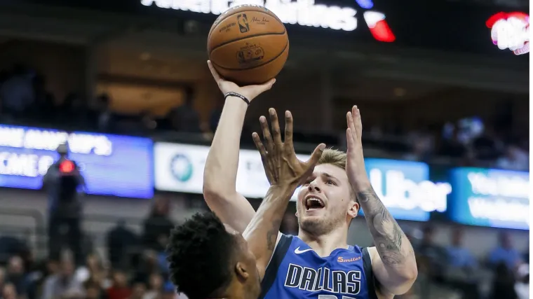 Luka Dončić odveo Dallas do pobjede, Bender prikovan za klupu u porazu Sunsa