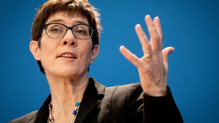 &Scaron;tićenica Angele Merkel cilja na kancelarsko mjesto: 'Netko uvijek stoji na ramenima svog prethodnika'