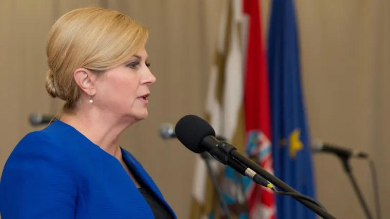 Vjeruju li Slavonci političarima: 'Ne vjerujem ja vi&scaron;e ni&scaron;ta. Pozori&scaron;te. Muppet show'