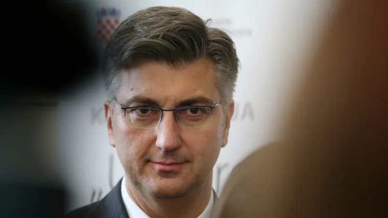 Plenković: 'Možda će se sad tvrtke odlučiti za dodatnu nagradu radnicima'