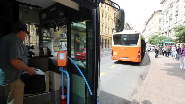 Autotrolej vratio sve polaske na gradskim linijama