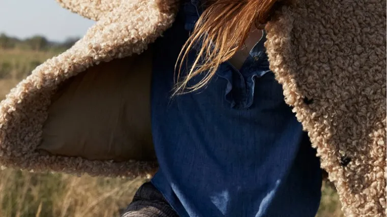 Volite pomaknutu klasiku? Onda je ova modna poslastica stvorena za vas