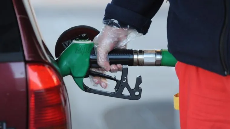 Prosječni tank danas ćete platiti 14 kn manje nego jučer