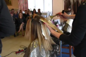 Frizerke iz cijele Hrvatske se okupile u Križevcima na seminaru Inebrya