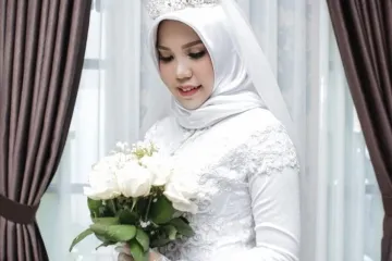 Zaručnik poginuo u nesreći: Obukla se u vjenčanicu i fotografirala sama...