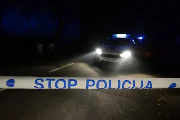 Automobil se sudario s teretnjakom kod Zagvozda: Splitski liječnici bore se za život vozača Audija