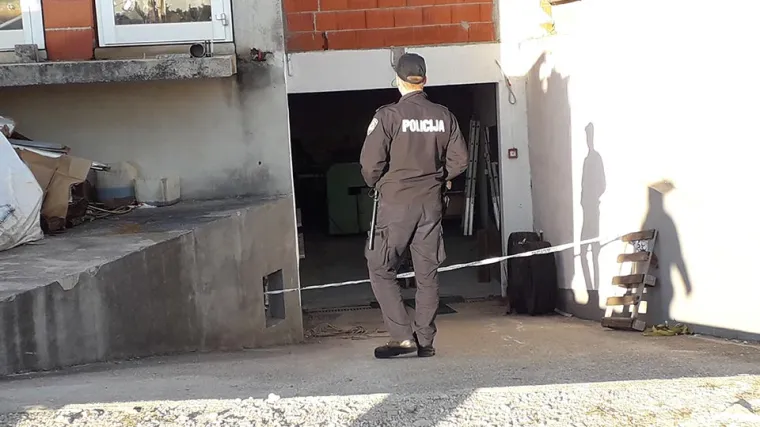 Stravična nesreća u Puli: Presa za metal pala na vlasnika bravarije i usmrtila ga