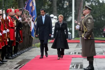 Tko je bogati šeik kojeg je primila predsjednica? Ima tri žene, 12 djece, a kao mlad bio je razuzdan