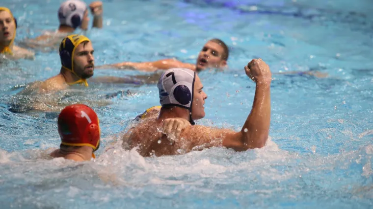 Mladost u napetoj utakmici svladala Jadrana za prvo mjesto u skupini