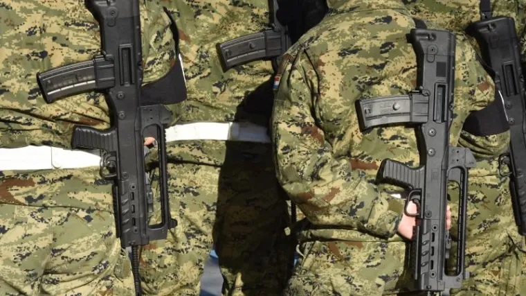 'Treba uvesti obvezan vojni rok za sve, i žene i mu&scaron;karce. Odmah nakon srednje &scaron;kole'