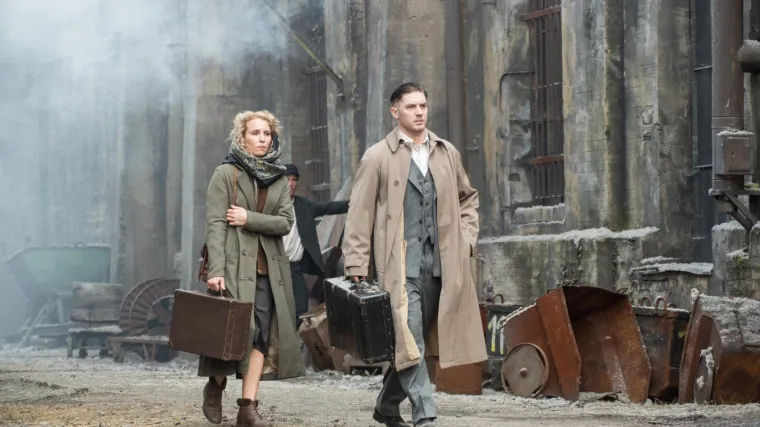 Krimi drama Dijete 44 snimljena je prema istoimenom romanu Toma Roba Smitha