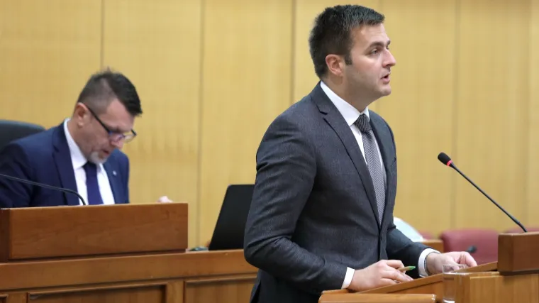 Ćorić o navodnoj ljutnji Orbana: 'Ma kakva ljutnja, samo dobre vibracije'