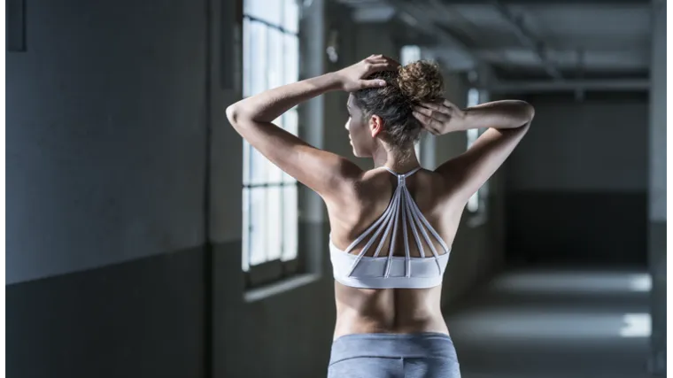 Dnevna soba u trenutku može postati teretana. Evo &scaron;to vam treba za uspje&scaron;no vježbanje kod kuće