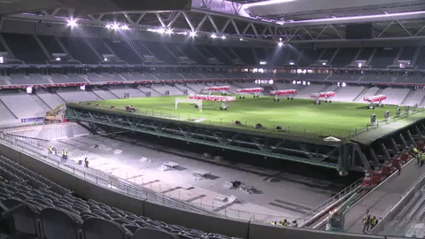 Pogledajte kako nogometni dom postaje arena za svaku priliku