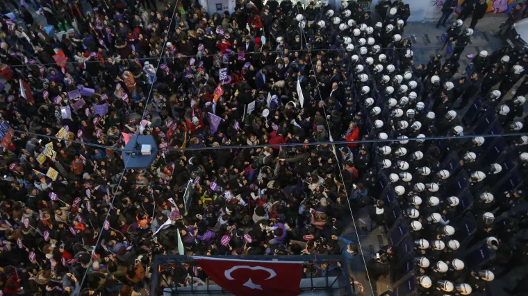 Turska policija prekinula prosvjed protiv nasilja nad ženama: U toj je zemlji u 2018. ubijeno vi&scaron;e od 300 žena