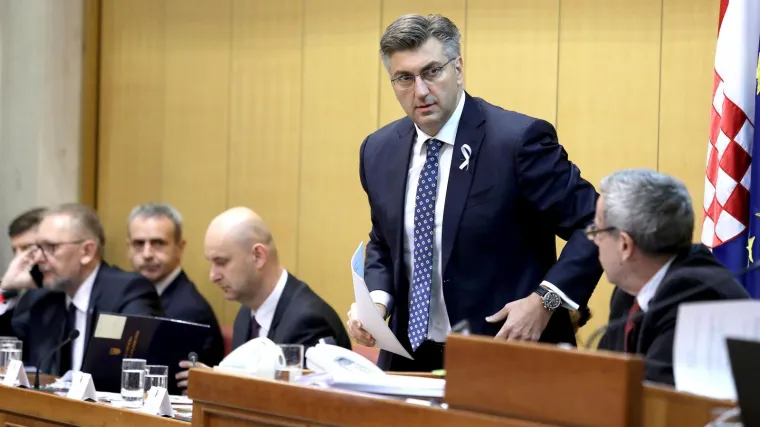 'Za&scaron;to ste nervozni? Ne dijelite lekcije, nego odgovarajte na pitanja'