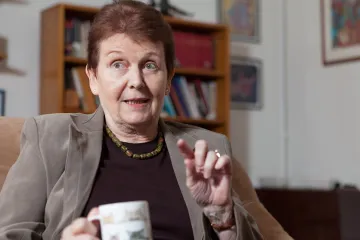 Mirjana Krizmanić: 'Istospolnim partnerima treba dati da posvajaju djecu'