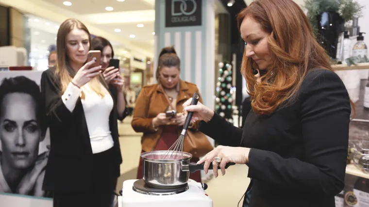 Ecooking : hrana za kožu koja donosi recept za sretan život na danski način