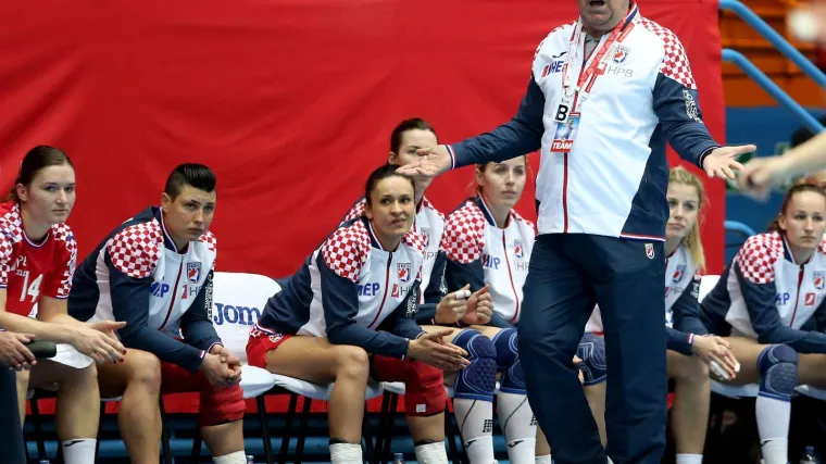Rukometa&scaron;ice poražene i u 2. kolu Eura: Susret protiv Nizozemske u srijedu bit će zadnja slamka spasa