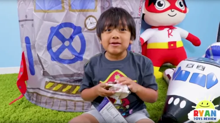 Najbogatiji youtuberi: sedmogodi&scaron;njak zarađuje 22 milijuna dolara video recenzijama igračaka