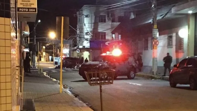 Obračun policije i pljačka&scaron;a banaka: Ubijeno 6 razbojnika, poginulo 5 članove iste obitelji i dvoje djece